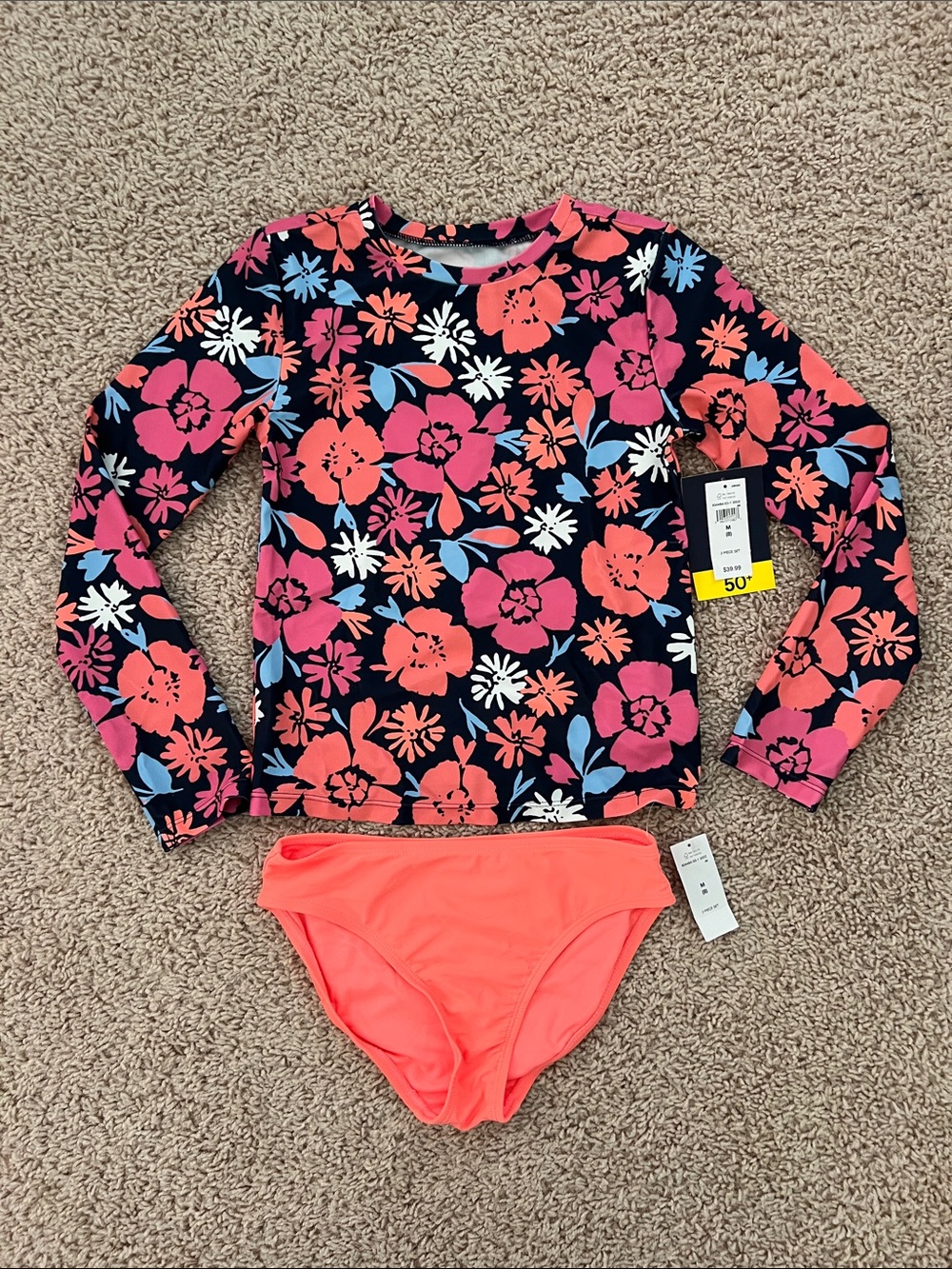 GAP Rashguard Set
